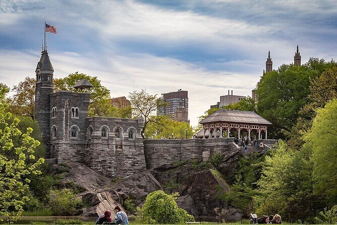 Best of Central Park Tours by Pedicab - Stories & Photos - Central Park classics: Bethesda Terrace, The Mall, and the Angel of the Waters
