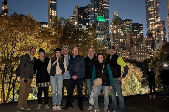 Central Park After Dark Tour with Complimentary Photo Album - The small group advantage: max 12 and a calmer pace