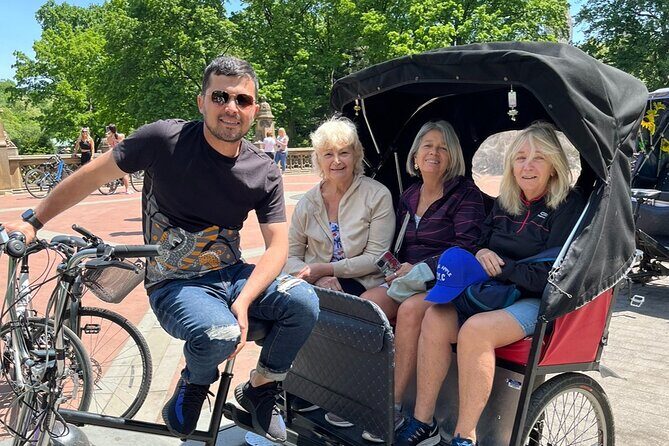 Central Park Guided Tour - Your start at 1429 6th Ave: how the ride starts smoothly