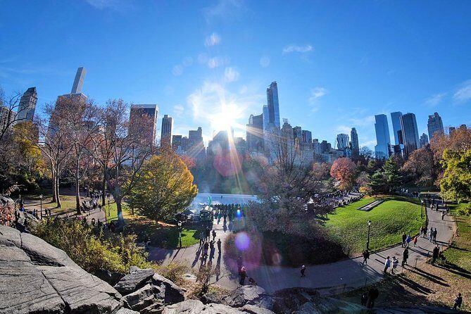 Central Park Guided Walking Tour in French - Sheep Meadow and Bethesda Fountain: Big-Name Stops Done Right