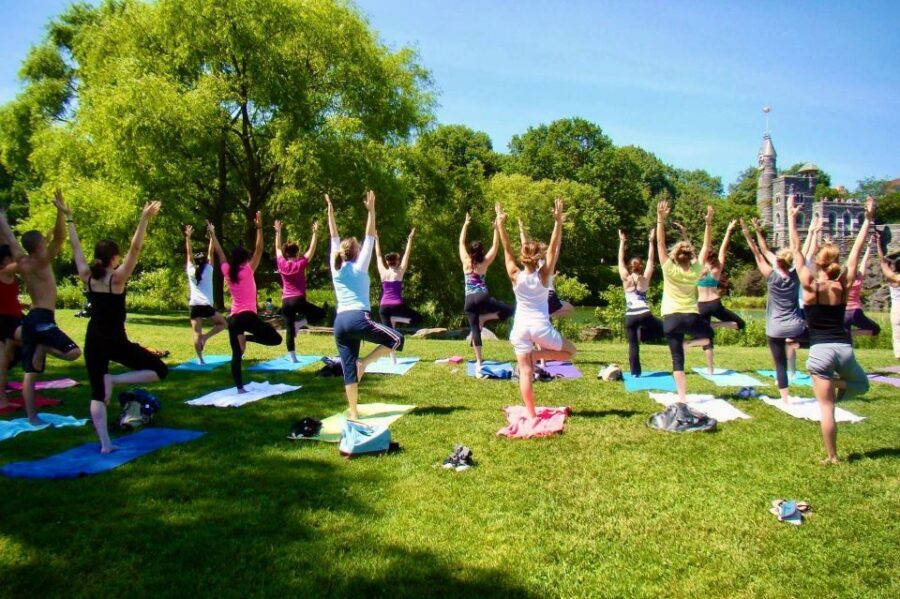 Central Park: Highest Rated Yoga Class in New York City! - What to Bring: Clothes, Water, and Optional Mats