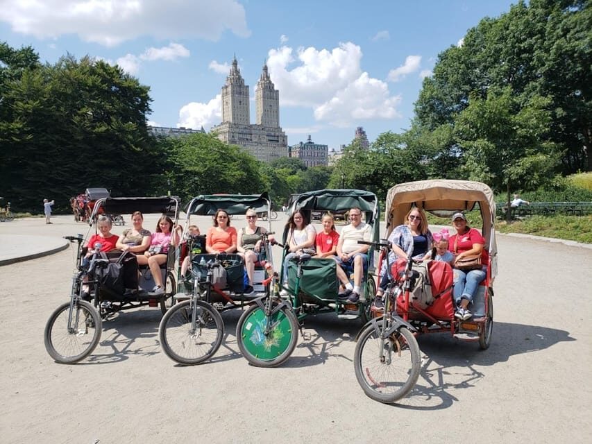 Central Park Movie Locations & Celebrity Homes Tour - Loeb Boathouse and Conservatory Water: when New York looks postcard-perfect