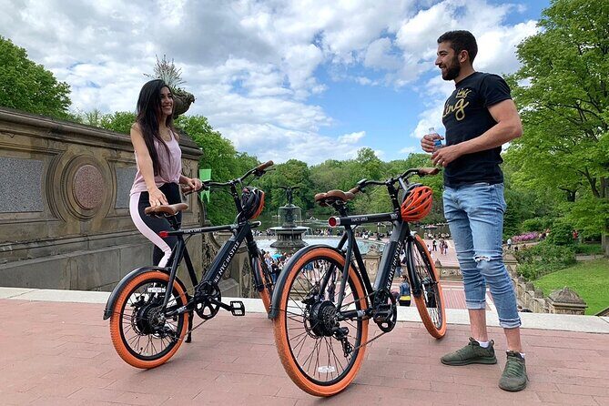 Central Park NYC Electric Bike Rental - The Bike Setup: Phone Holder, Helmet, and How Fast It Goes
