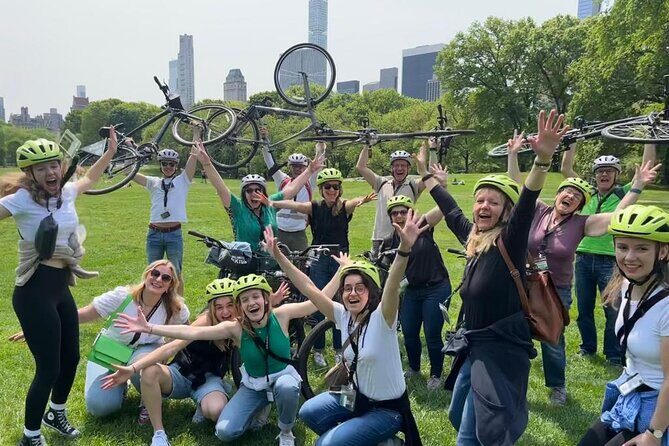 Central Park NYC Highlights Small-Group Bike Tour - Safety, pace, and why group size matters on bikes