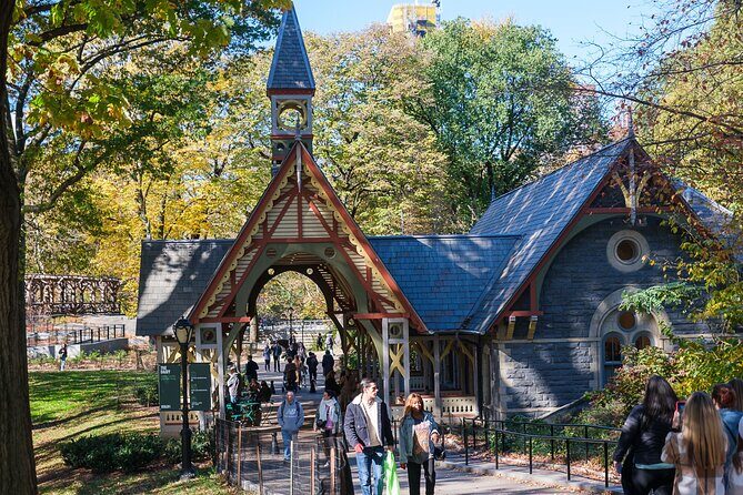 Central Park Pedicab Tour / Photo Stops - Playgrounds and everyday Central Park life