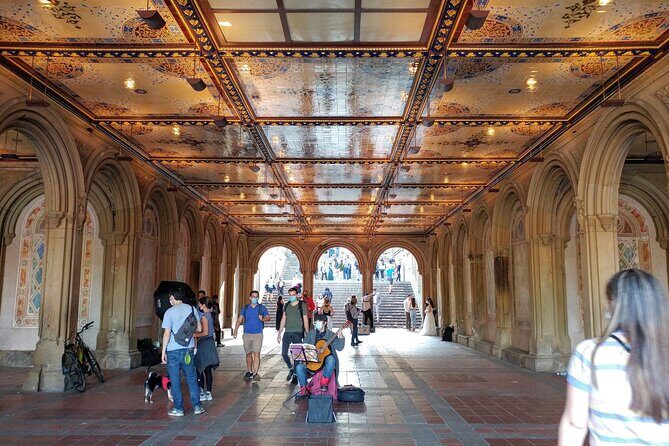 Central Park: Scandal & Vice Walking Tour - What to bring for a smooth walk