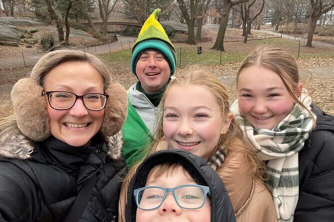 Elf and Home Alone 2 Movie Locations Tour in Central Park - Gapstow Bridge: Bridge Views and the Pigeon Lady Moment