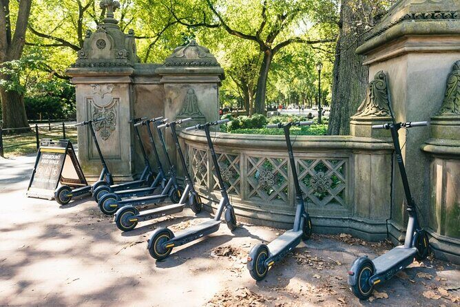 Guided Electric Scooter Tour of Central Park - Guides: The Difference Between a Good Ride and a Great Story