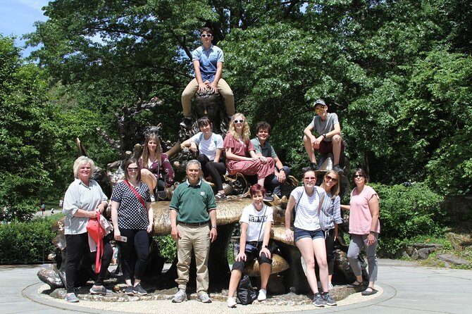 Guided Walking Tour of Central Park - Jackie Kennedy Onassis Reservoir and Bethesda Castle: the “big picture” stretch