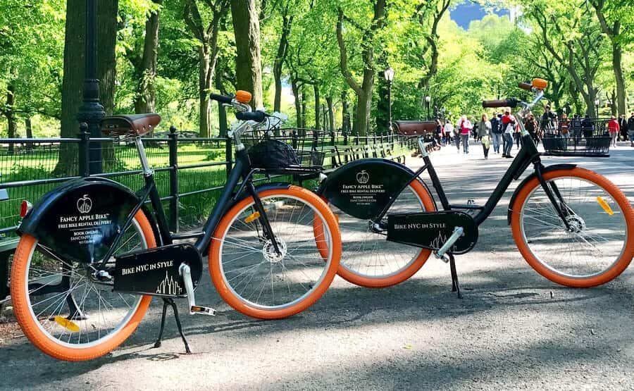 New York City: Best of Central Park Bike Tour - Meeting at Fancy Apple (and Getting Rolling Without Stress)