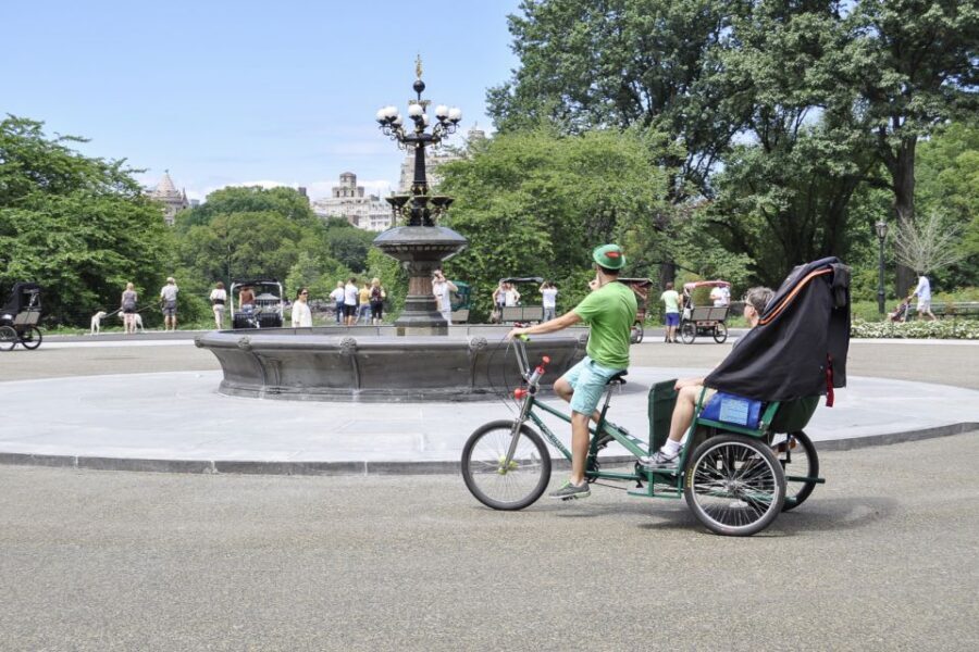 New York City: Central Park Private Pedicab Tour - Meeting at 1411 6th Avenue: don’t grab the wrong Starbucks
