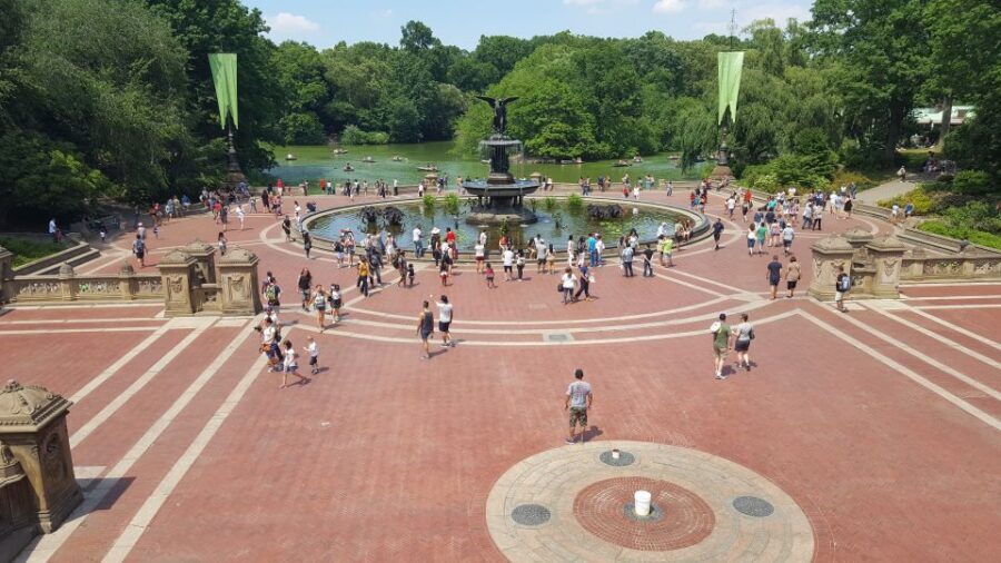 New York City: Central Park Walking Tour - Meeting at 2 Columbus Circle: why this start point matters