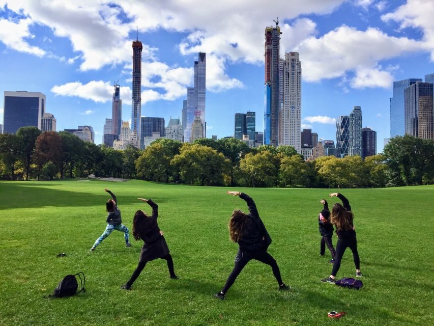 New York City: Central Park Yoga and Walking Tour - Yoga flows on a walking itinerary: What the poses actually feel like