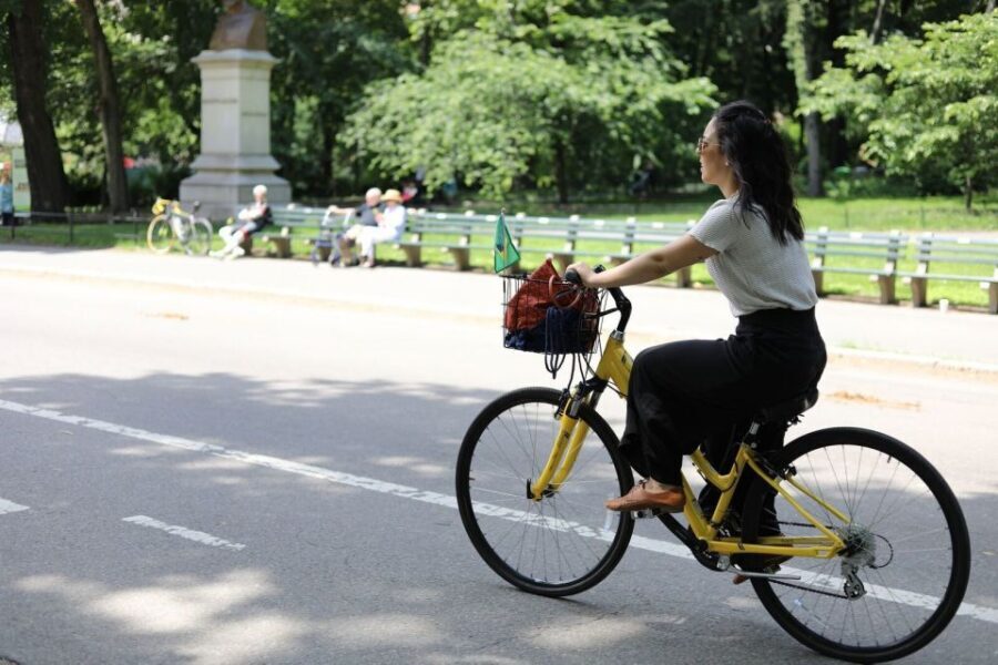New York City: Highlights of Central Park Bike or eBike Tour - Meeting at Unlimited Biking Central Park and getting rolling