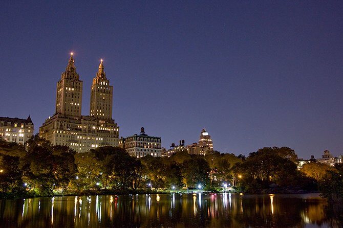 NYC Central Park Night Time Photography Tour - Starting at Pulitzer Fountain (8:30pm): your first setup moment