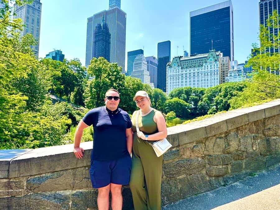 NYC: Home Alone 2 & Elf Locations Tour in Central Park Tour - How guides turn a short ride into a real story
