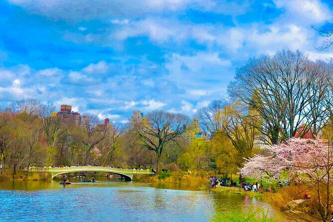 VIP Central Park Experience Tour with photos 50min~Skip the line - The Mall, the Literary Walk, and the statues that make Central Park feel like a museum